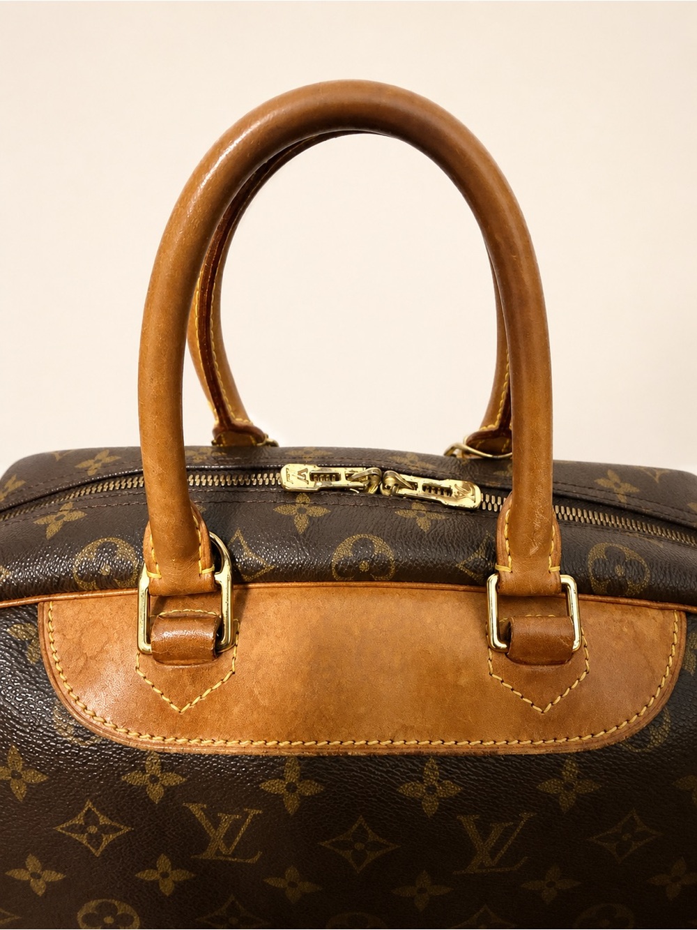 Louis Vuitton Monogram Deauville Bag w/ COA - Picture 7 of 14